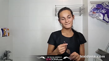 Join Lexi Dona In The Bath
