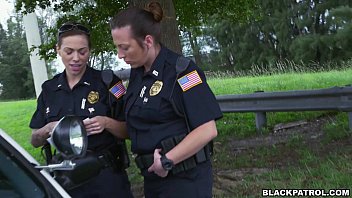 Police Jell Sex
