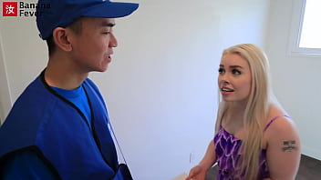 Unemployed Blonde Bimbo Gets Offers By Banging Asian Mailman Bananafever